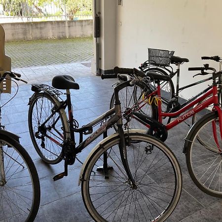 Apartament Attico Petfriendly Con Terrazzo, Via Del Borgo Montesilvano Marina Zewnętrze zdjęcie