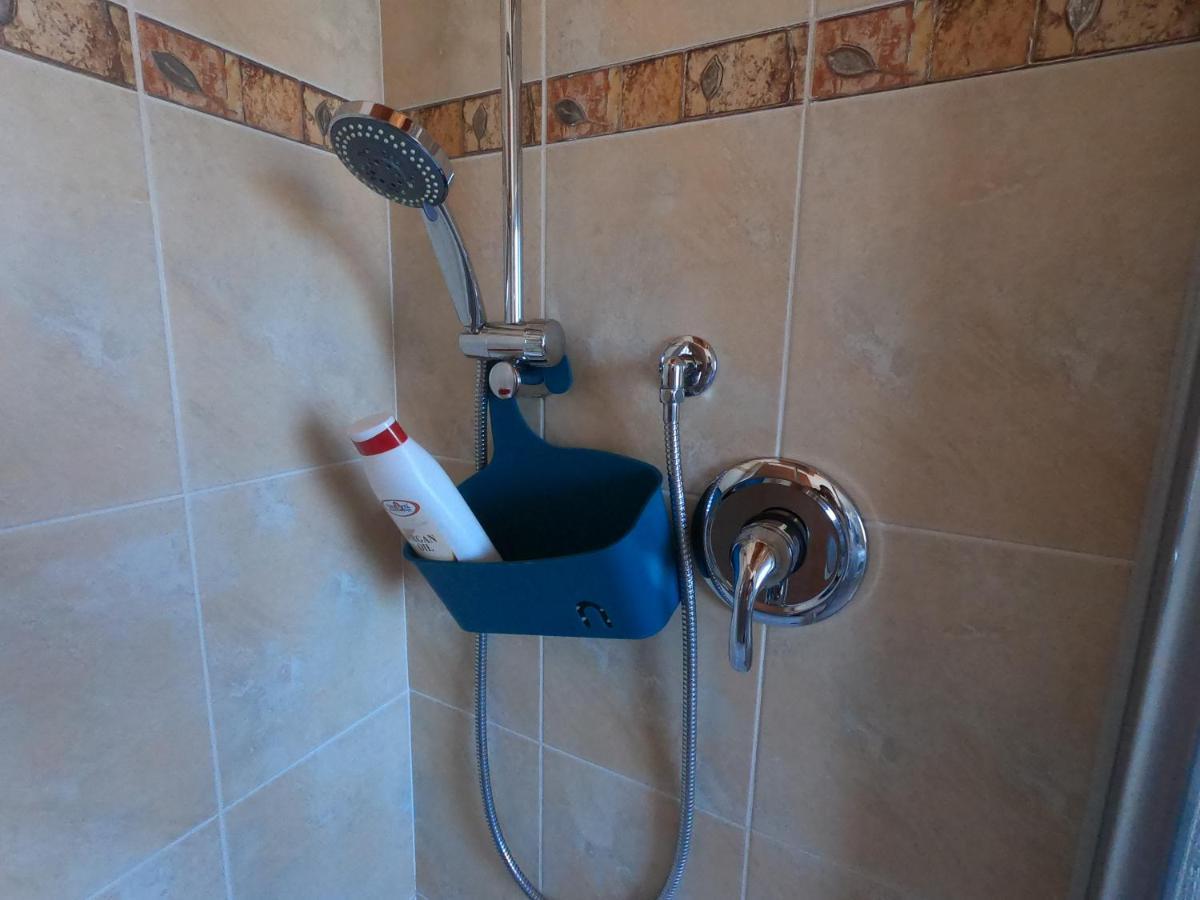 Apartament Attico Petfriendly Con Terrazzo, Via Del Borgo Montesilvano Marina Zewnętrze zdjęcie
