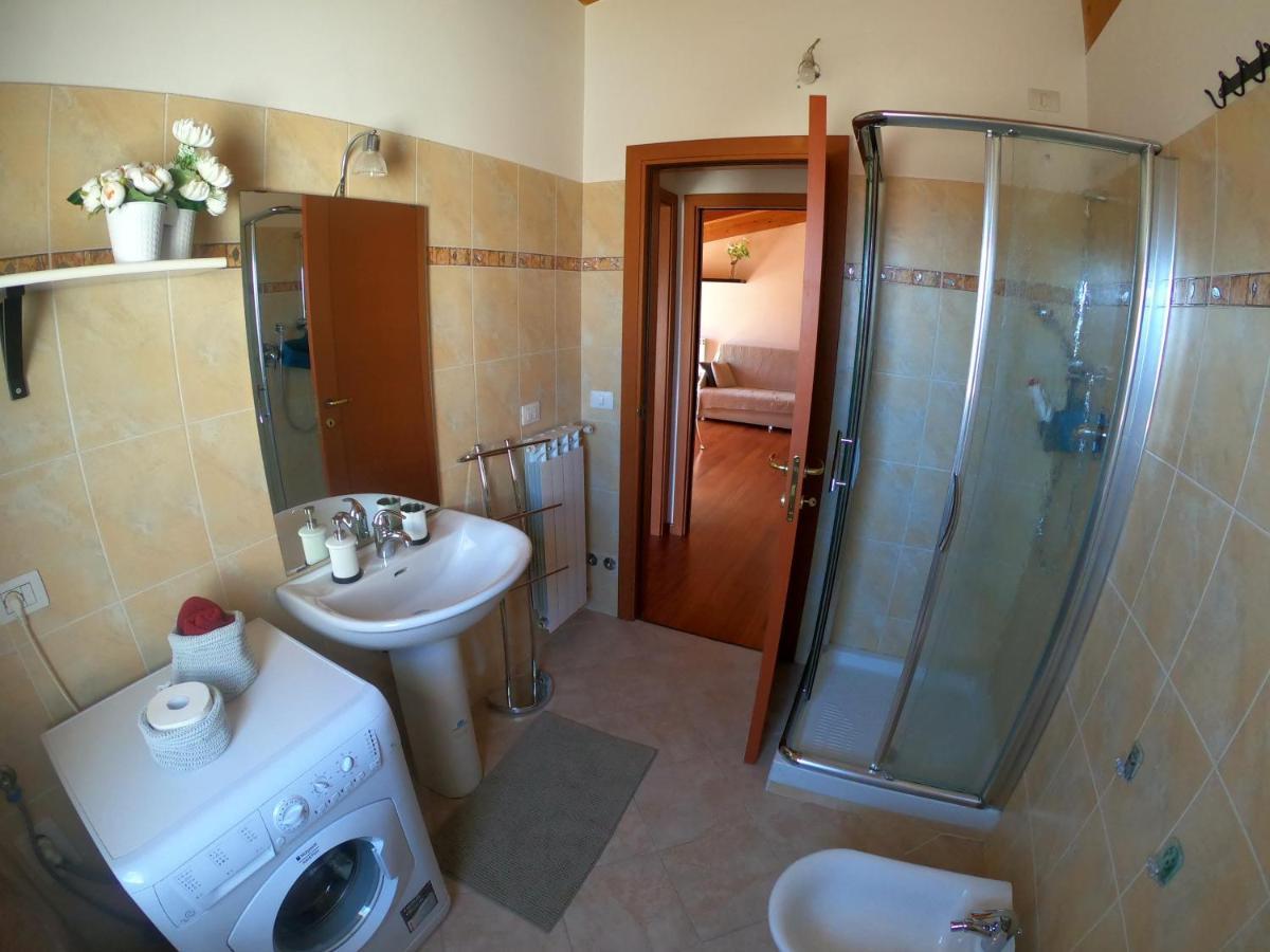 Apartament Attico Petfriendly Con Terrazzo, Via Del Borgo Montesilvano Marina Zewnętrze zdjęcie