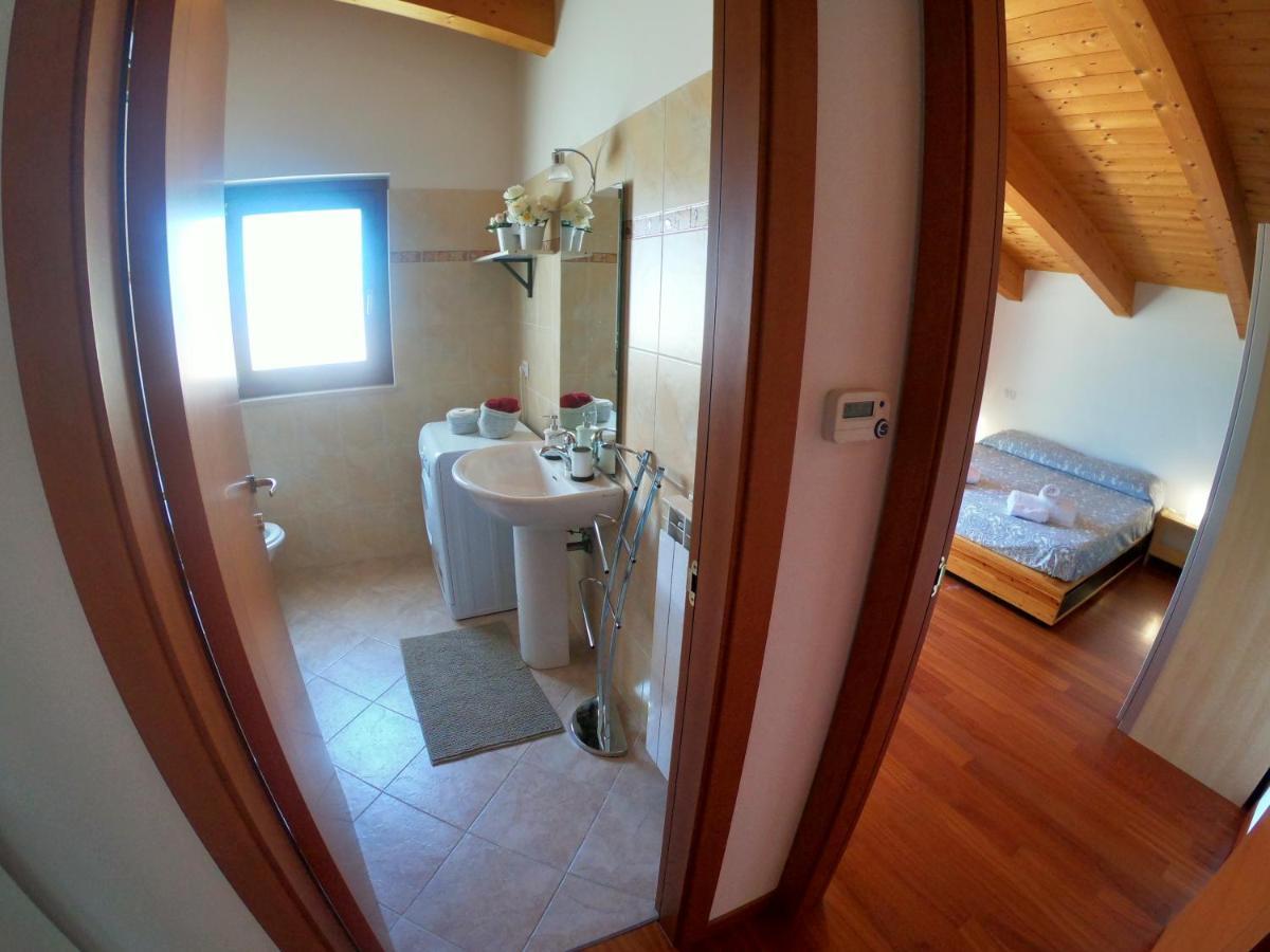 Apartament Attico Petfriendly Con Terrazzo, Via Del Borgo Montesilvano Marina Zewnętrze zdjęcie